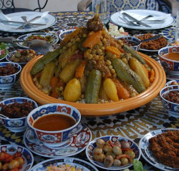 Location de voiture au Maroc pour aller manger un vrai couscous marocain